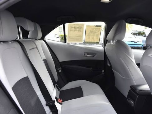 Used 2023 Toyota Corolla SE FWD image 25