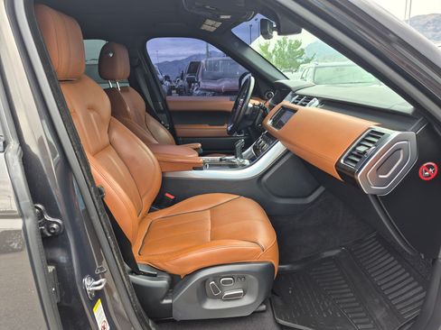 Used 2014 Land Rover Range Rover Sport Supercharged AWD/4WD image 32