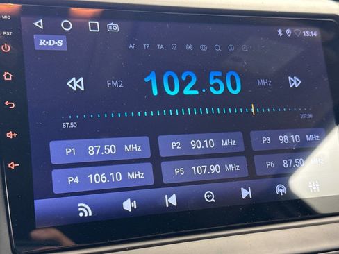 Used 2012 Ford F150 XLT w/ XLT Chrome Pkg image 16