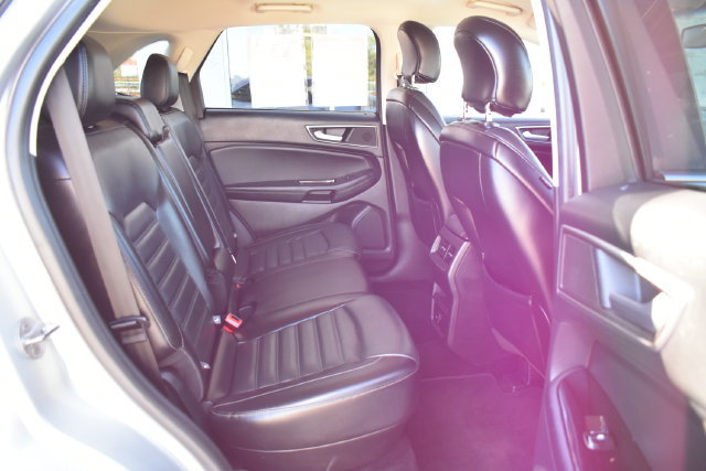 Used 2016 Ford Edge SEL w/ Equipment Group 201A AWD/4WD image 43