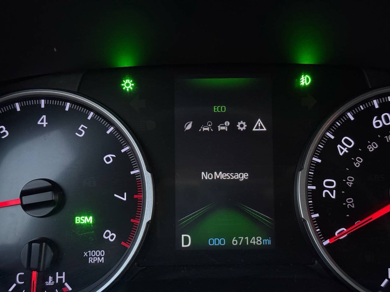 Used 2021 Toyota RAV4 XLE FWD image 54