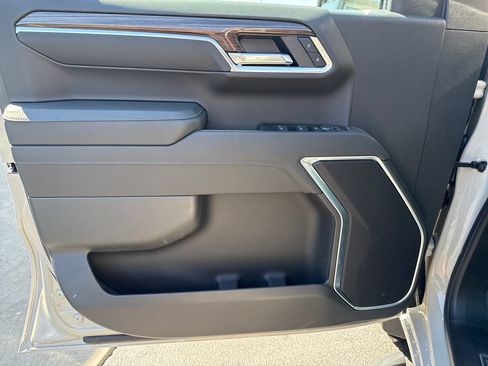 New 2026 Chevrolet Silverado 1500 RST w/ RST Select Package AWD/4WD image 25