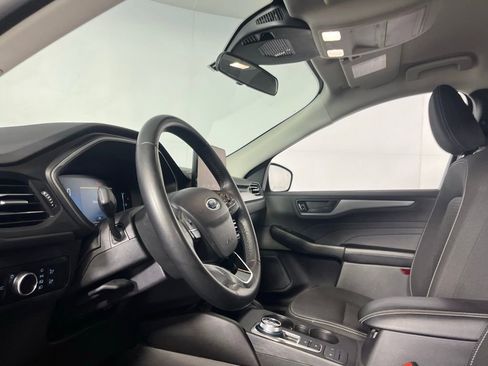 Used 2024 Ford Escape Active image 21