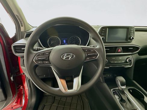 Used 2019 Hyundai Santa Fe SE image 12