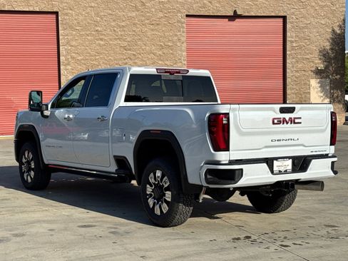 New 2026 GMC Sierra 2500 Denali w/ Denali Reserve Package image 12