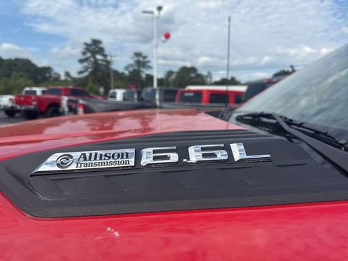 Used 2025 Chevrolet Silverado 2500 Custom w/ Custom Value Package AWD/4WD image 11