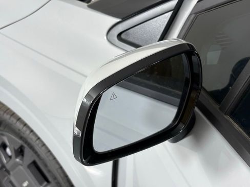 New 2026 Kia Carnival EX FWD image 13