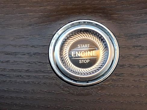 Used 2023 Mercedes-Benz E 350 4MATIC Sedan image 27