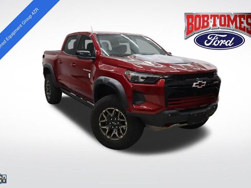 Used 2024 Chevrolet Colorado ZR2 w/ ZR2 Convenience Package III AWD/4WD image 1