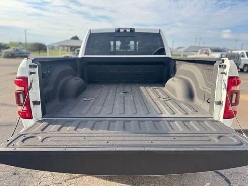 Used 2024 RAM 2500 Limited AWD/4WD image 6