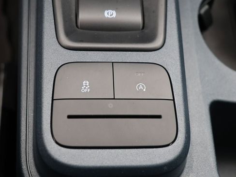 Used 2025 Ford Maverick XLT w/ Black Appearance Package image 28