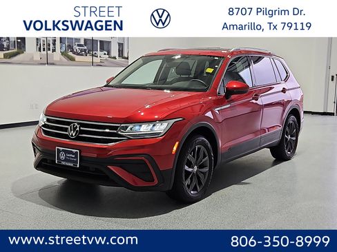 Certified 2023 Volkswagen Tiguan SE w/ Panoramic Sunroof Package FWD image 1