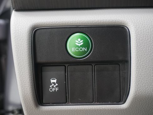 Used 2013 Honda Accord EX image 24