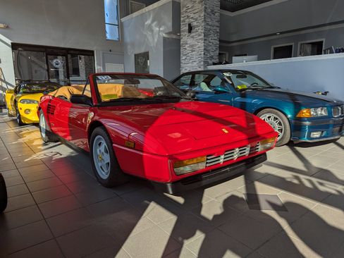 Used 1989 Ferrari Mondial Cabriolet image 54