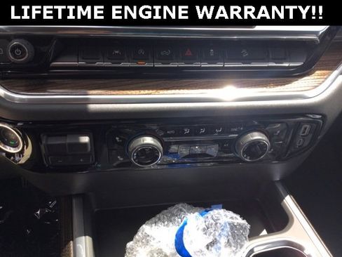 New 2025 Chevrolet Silverado 1500 LT Trail Boss w/ Convenience Package II image 18