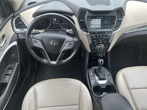 Used 2017 Hyundai Santa Fe Sport w/ Cargo Package FWD image 13