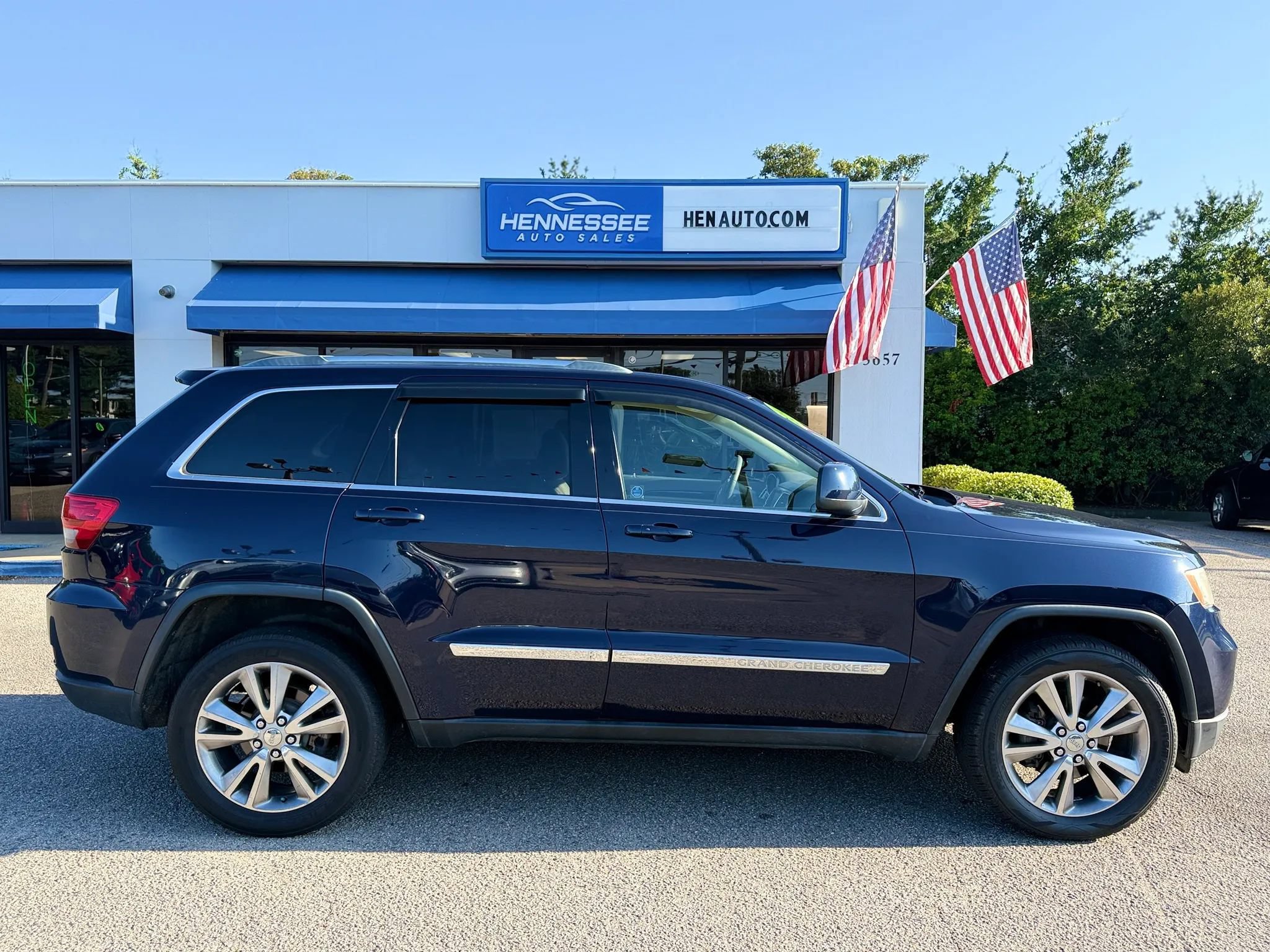 Used 2013 Jeep Grand Cherokee Laredo RWD image 14