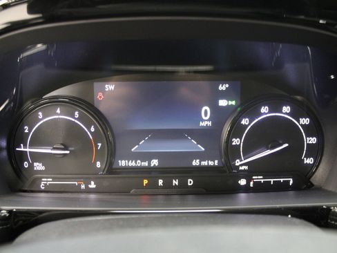 Used 2022 Lincoln Corsair AWD w/ Equipment Group 101A image 19