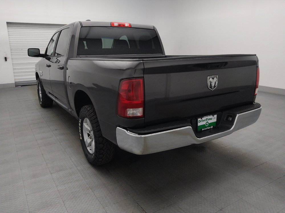 Used 2021 RAM 1500 Classic SLT AWD/4WD image 5