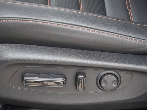 Used 2025 Honda CR-V Sport Touring image 27