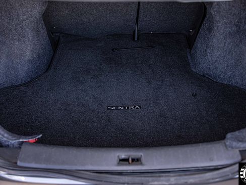 Used 2019 Nissan Sentra S image 17