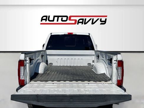 Used 2019 Ford F350 Platinum w/ Platinum Ultimate Package AWD/4WD image 29