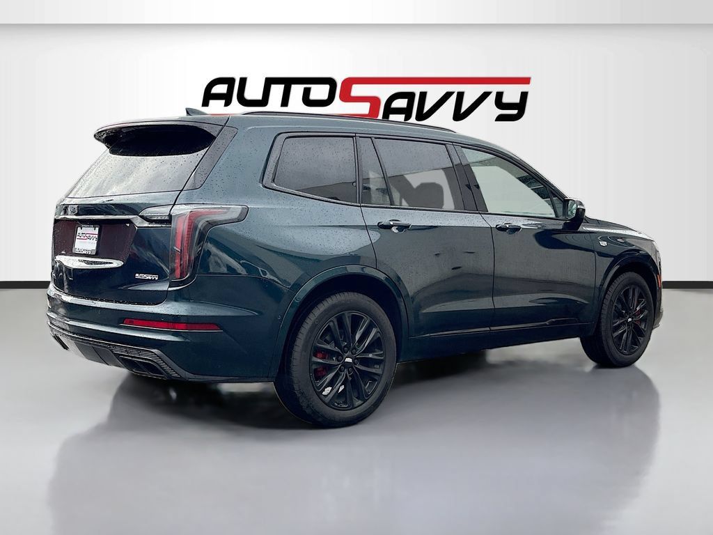Used 2024 Cadillac XT6 Sport w/ LPO, ONYX Package AWD/4WD image 7