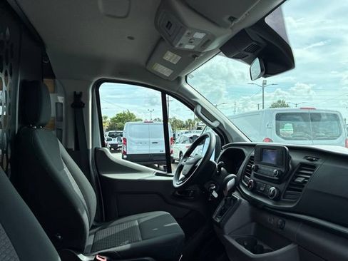 Used 2025 Ford Transit 250 Low Roof w/ Exterior Upgrade Package RWD image 22