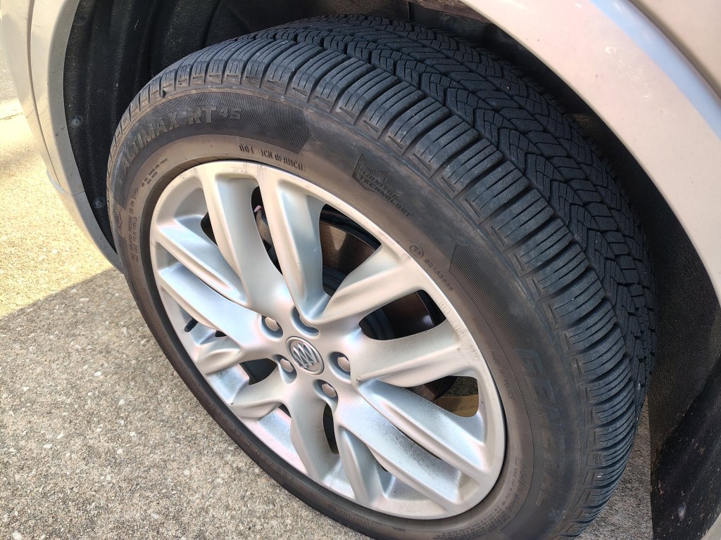 Used 2019 Buick Envision Premium AWD/4WD image 20