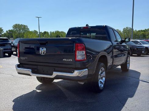 Used 2022 RAM 1500 Big Horn AWD/4WD image 5