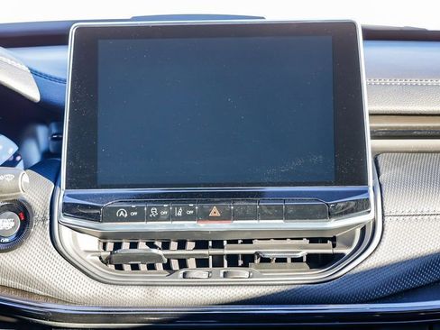 New 2026 Jeep Compass Latitude image 15