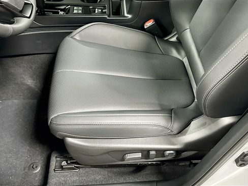 Certified 2026 Subaru Outback Limited AWD/4WD image 18