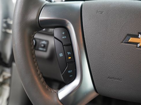 Used 2015 Chevrolet Traverse LT w/ Style and Technology Package AWD/4WD image 25