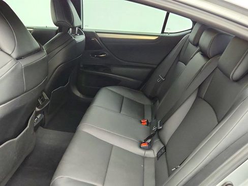Used 2024 Lexus ES 350 F Sport w/ Accessory Package (Z2) FWD image 19