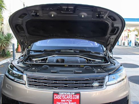 Used 2023 Land Rover Range Rover Sport SE AWD/4WD image 47