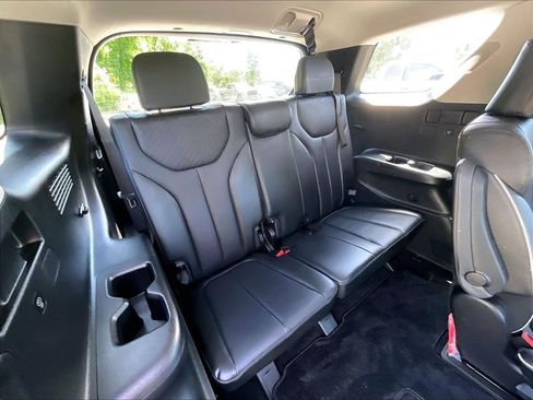 Used 2023 Hyundai Palisade SEL w/ Premium Package AWD/4WD image 17