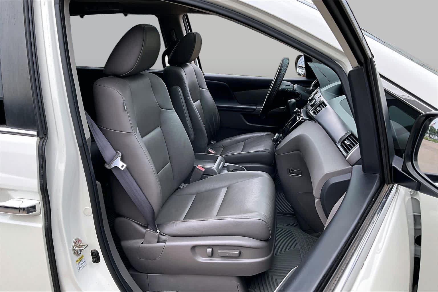 Used 2017 Honda Odyssey EX-L image 9