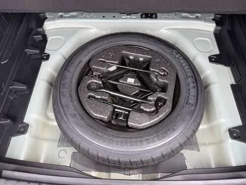 Certified 2025 Hyundai Kona SEL image 27