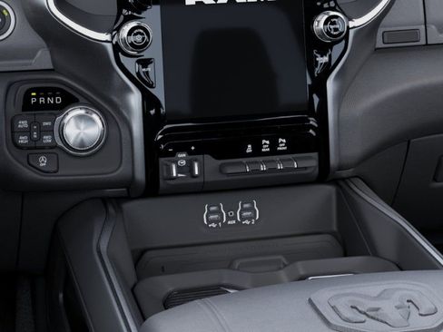 New 2026 RAM 1500 Laramie AWD/4WD image 24