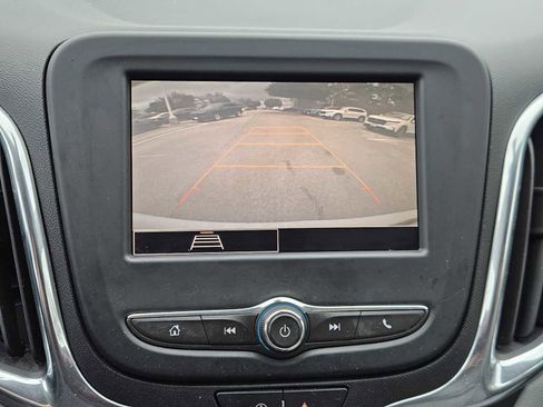 Used 2022 Chevrolet Equinox LS w/ LPO, Floor Liner Package image 17