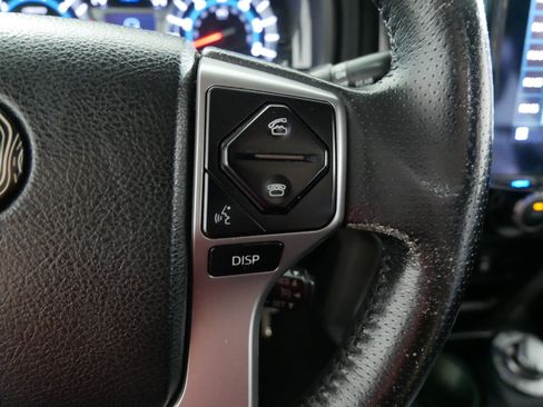 Used 2014 Toyota 4Runner SR5 AWD/4WD image 28