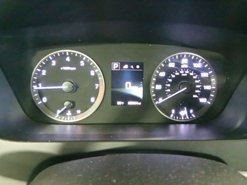 Used 2015 Hyundai Sonata SE FWD image 11