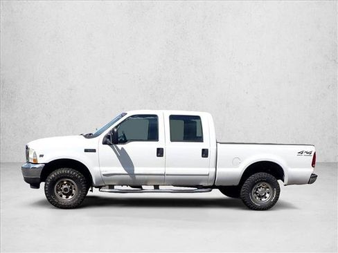 Used 2002 Ford F250 XL AWD/4WD image 2
