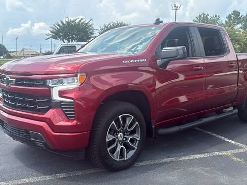 Used 2024 Chevrolet Silverado 1500 RST w/ Convenience Package II AWD/4WD image 3