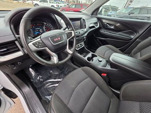 Used 2024 GMC Terrain SLE w/ LPO, Floor Liner Package AWD/4WD image 17