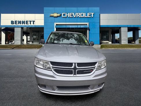Used 2016 Dodge Journey SE w/ Flexible Seating Group FWD image 2