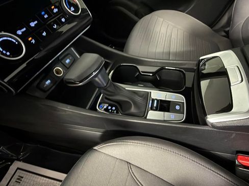 Used 2024 Hyundai Santa Cruz SE image 21