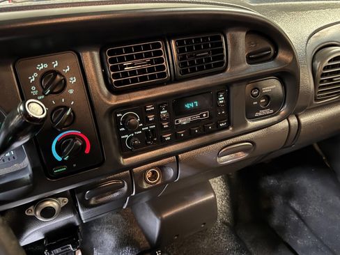 Used 1998 Dodge Ram 3500 Truck 4x4 Quad Cab image 20