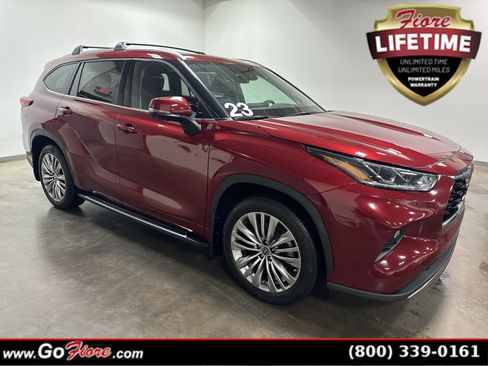 Used 2023 Toyota Highlander Platinum AWD/4WD image 1