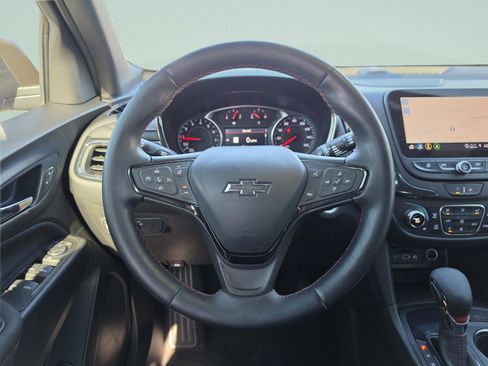 Used 2023 Chevrolet Equinox RS w/ RS Leather Package image 20